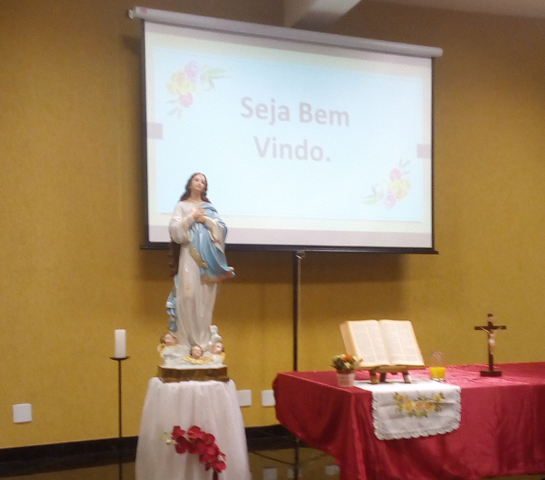 Reunião na companhia da mãe