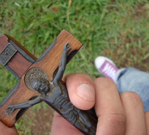 Cansado das acusações de que os católicos adoram imagens?