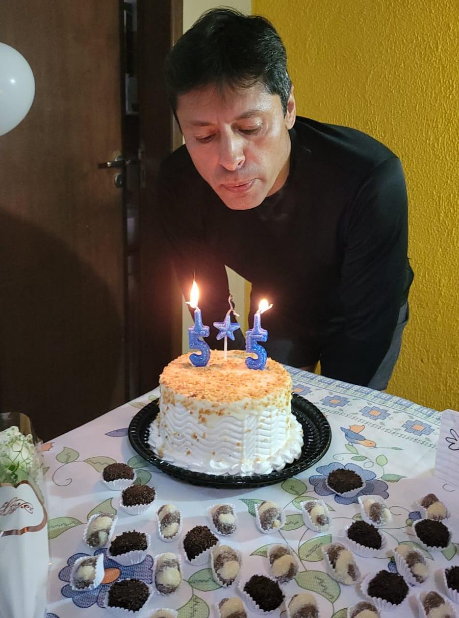 Outro aniversário