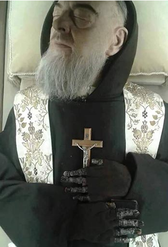 O corpo de Padre Pio